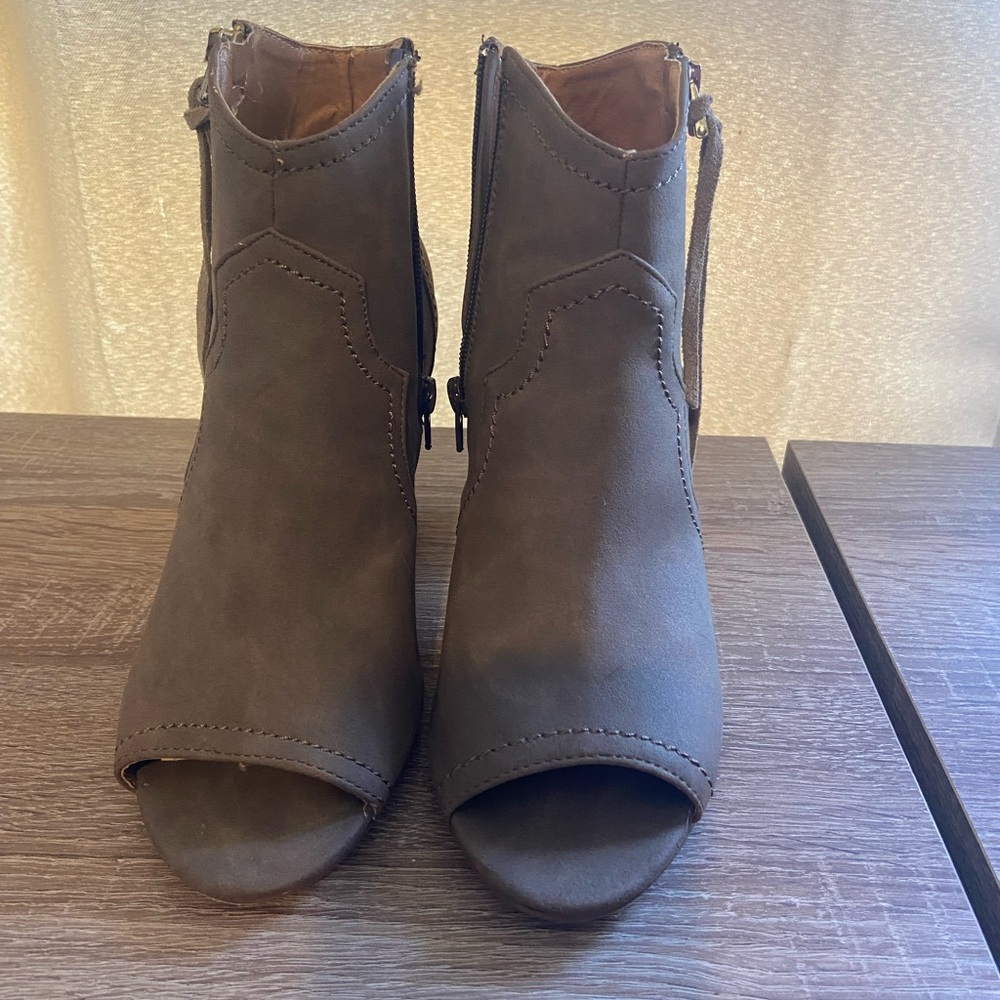 XOXO BARRYMORE BOOTS